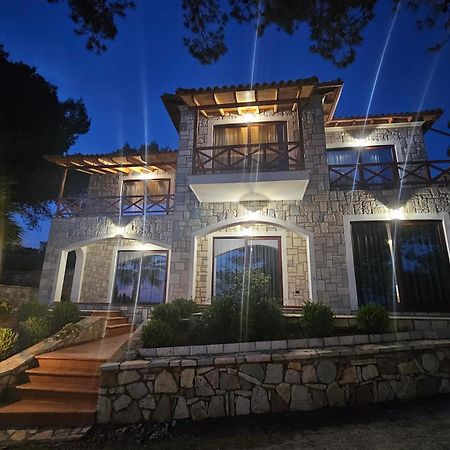 Villa Kristiano 21 Sarandë Exteriör bild
