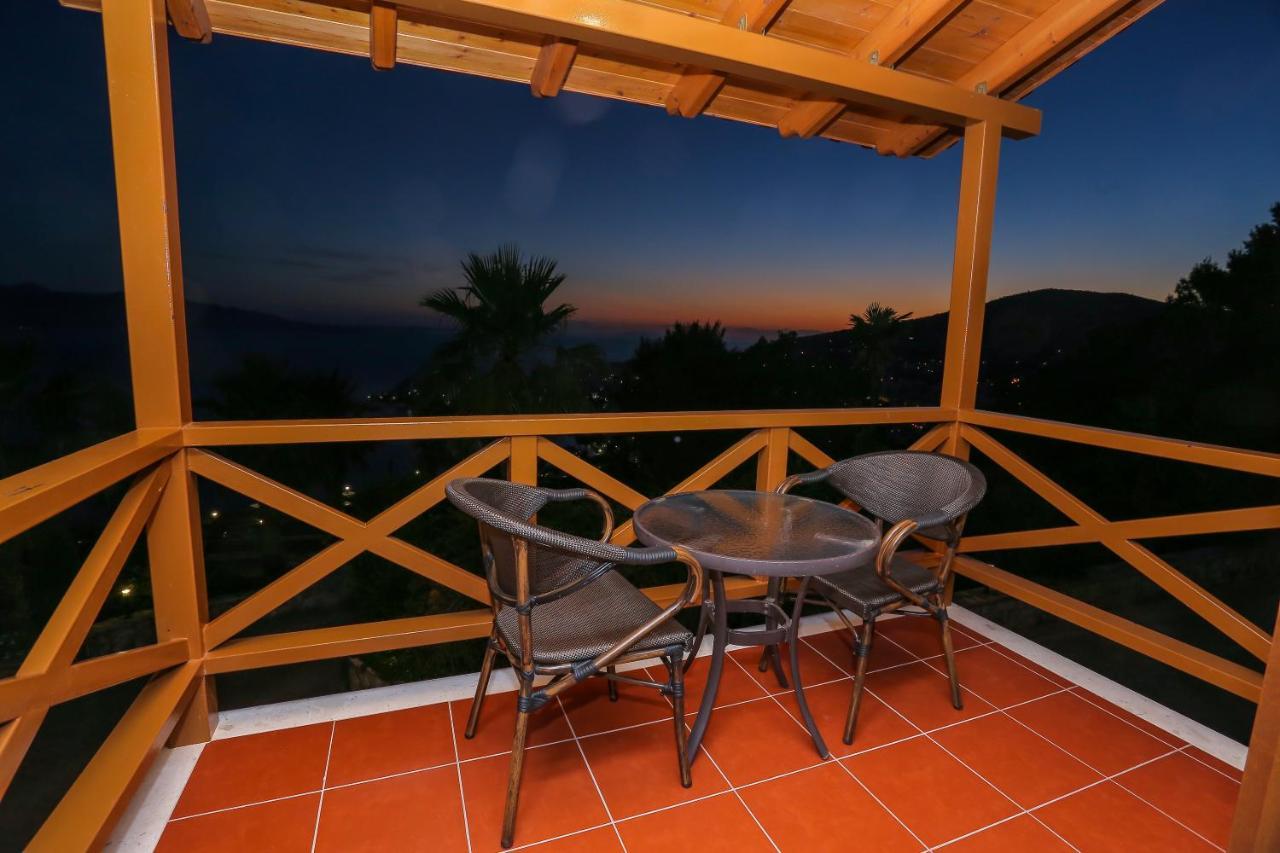Villa Kristiano 21 Sarandë Exteriör bild