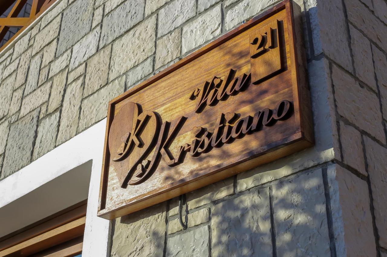 Villa Kristiano 21 Sarandë Exteriör bild