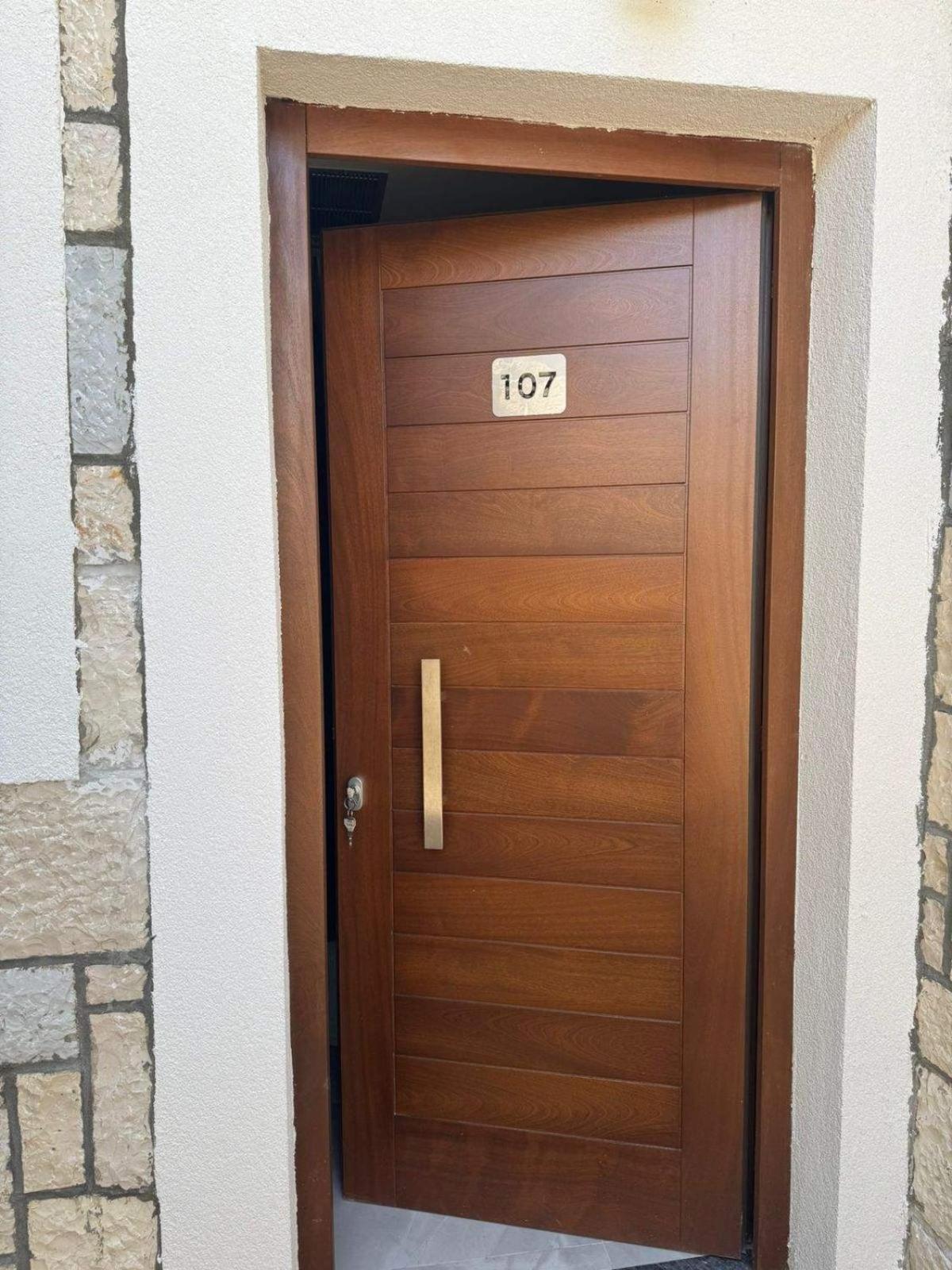 Villa Kristiano 21 Sarandë Exteriör bild