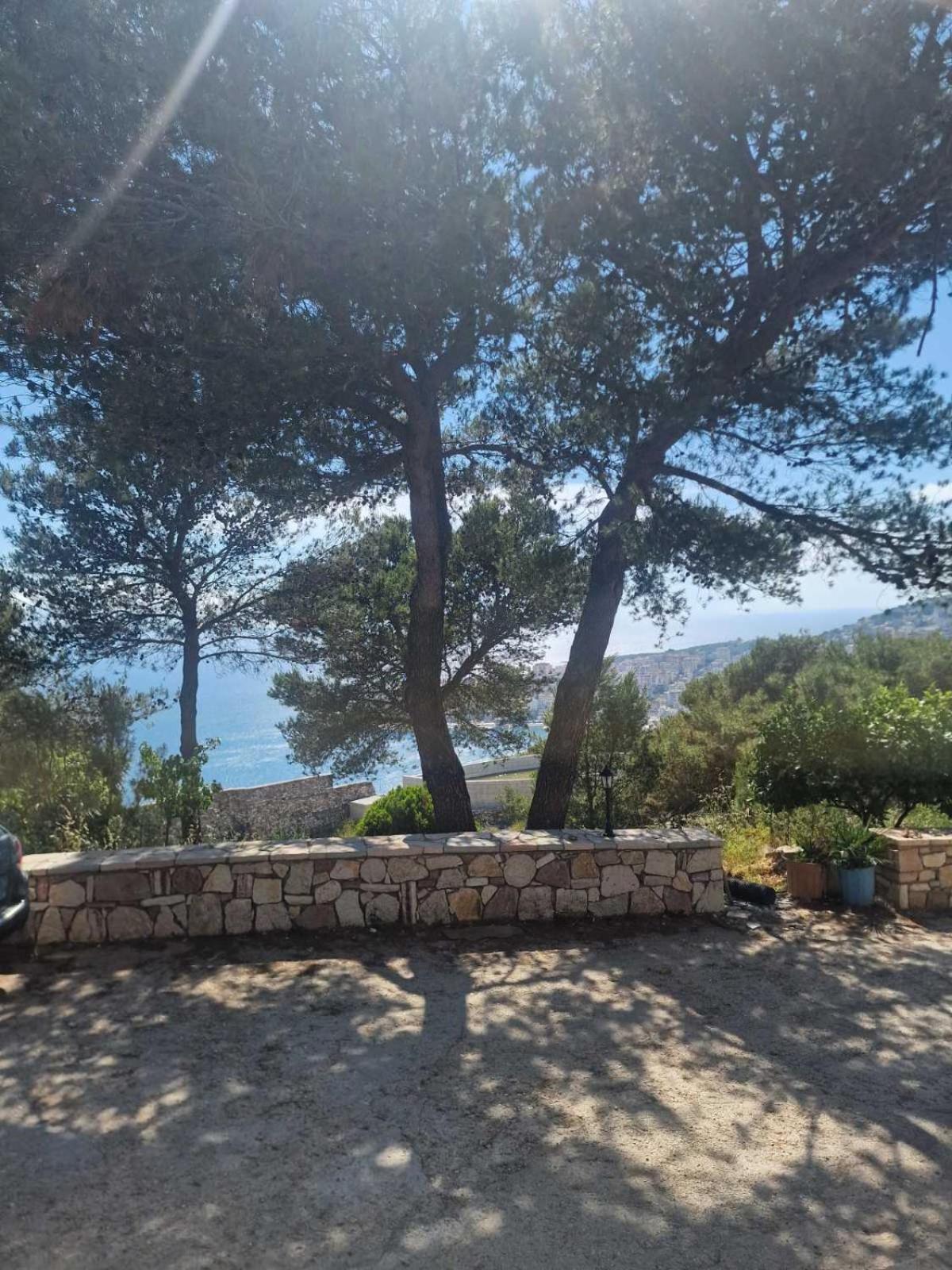 Villa Kristiano 21 Sarandë Exteriör bild